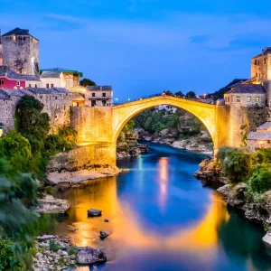Balkanlar Turu Rehberi: Priştine, Üsküp, Mostar ve Saraybosna