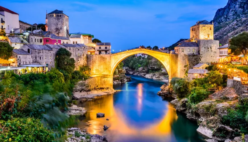 Balkanlar Turu Rehberi: Priştine, Üsküp, Mostar ve Saraybosna